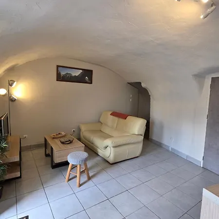 Maison De La Source 3*